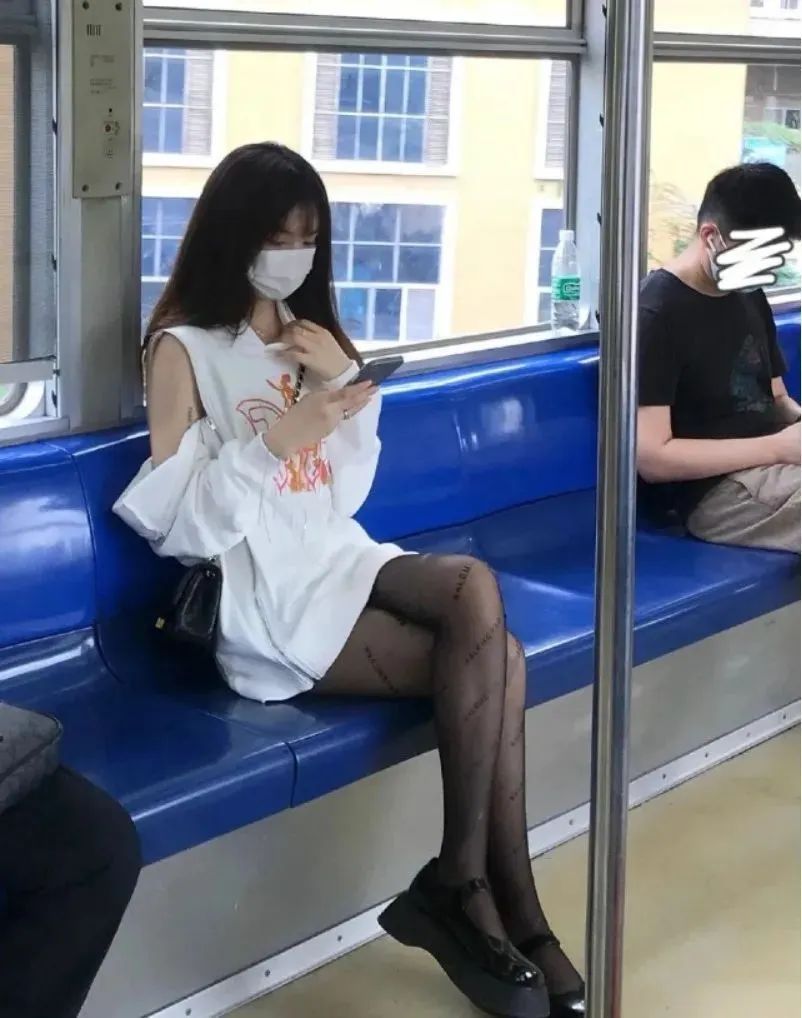 总是坐过站的原因找到了